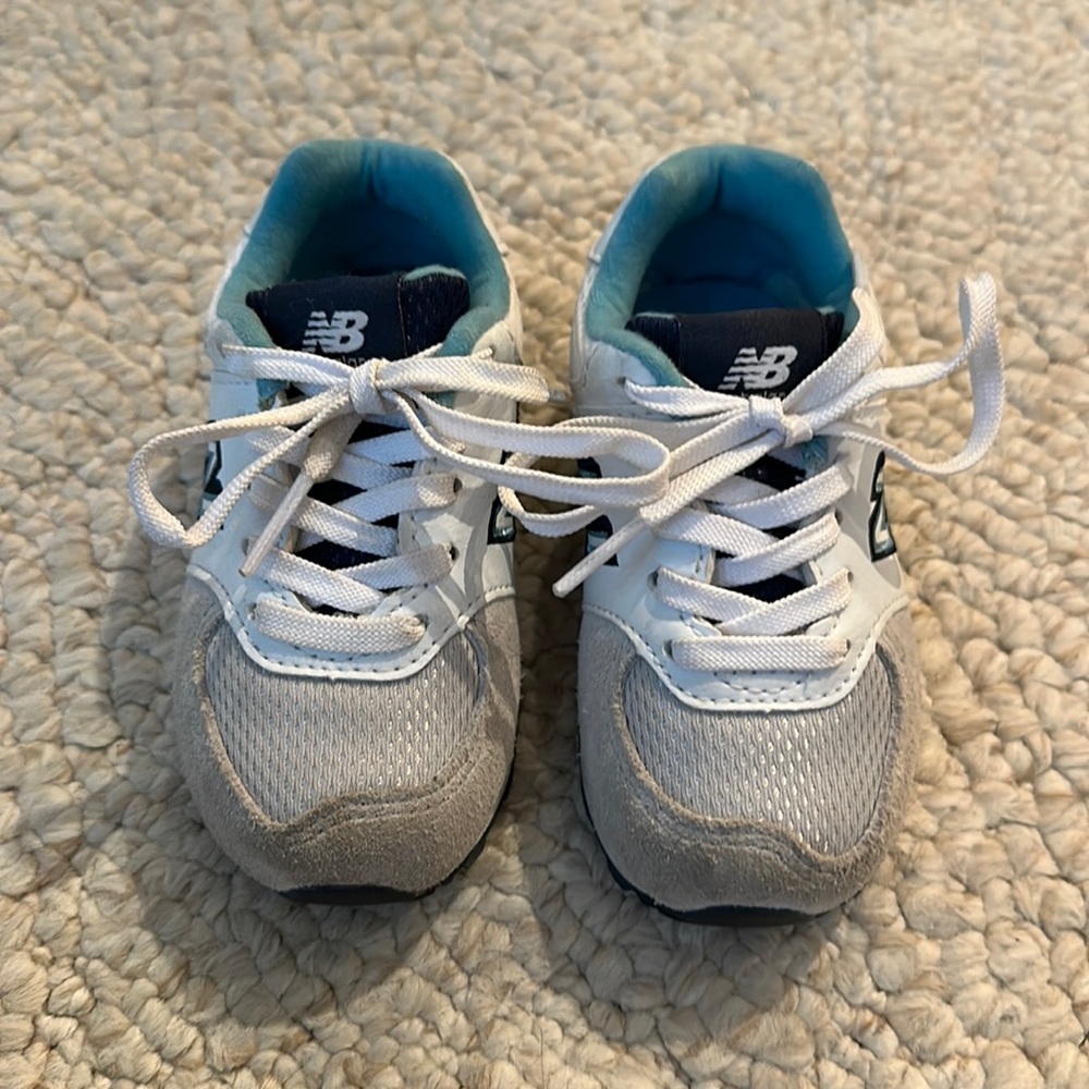 EUC New Balance gym shoes